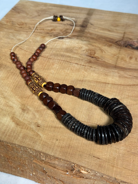 Coconut Path Necklace by Marisol