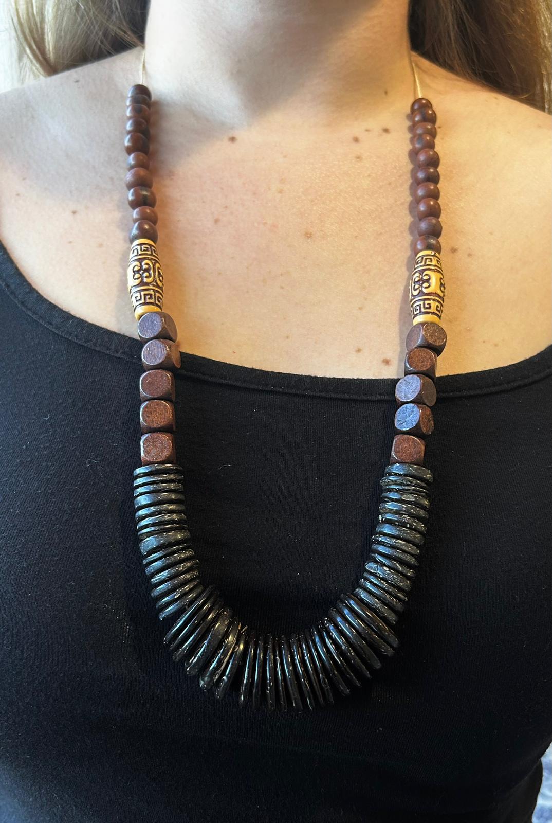 Coconut Path Necklace by Marisol